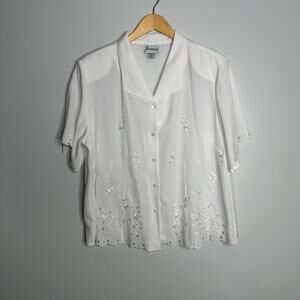 Joanna Women's Vintage White Short Sleeve Button Down‎ with Cut Out Detail SZ XL